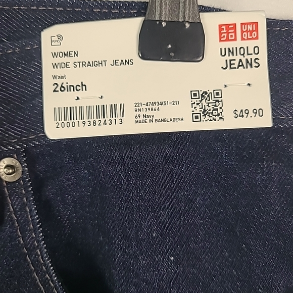 NWT Uniqlo Women's Wide Straight Jeans Blue Waist 26" Inseam 30" - Picture 3 of 7